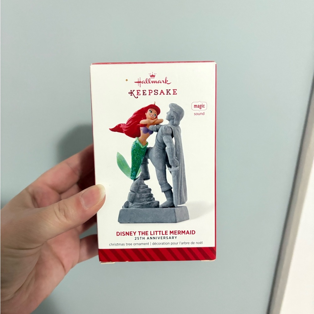 Hallmark Keepsake Disney Princess Ariel Magic Tree Ornament